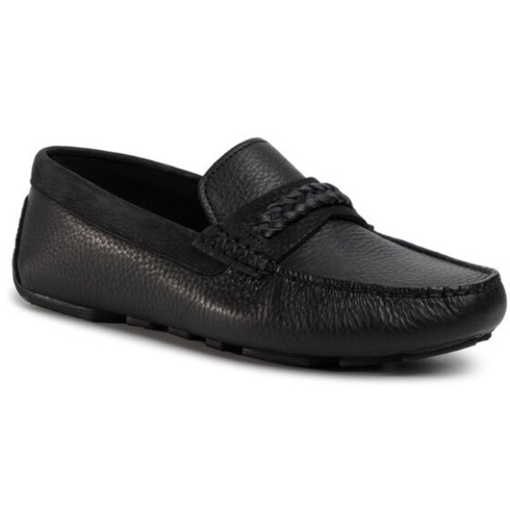 UGG Henrick Leather Braid moccasins. 🖤
